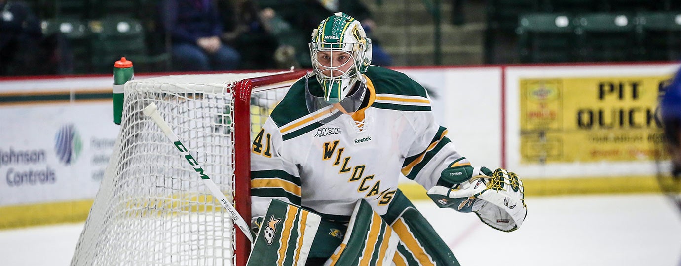 northern michigan university hockey jersey